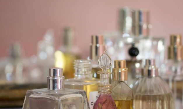 Lubisz mocne perfumy? Używaj ich rozsądnie!