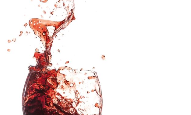 Czerwone wina wytrawne to jedne z najzdrowszych alkoholi – prawda czy mit?